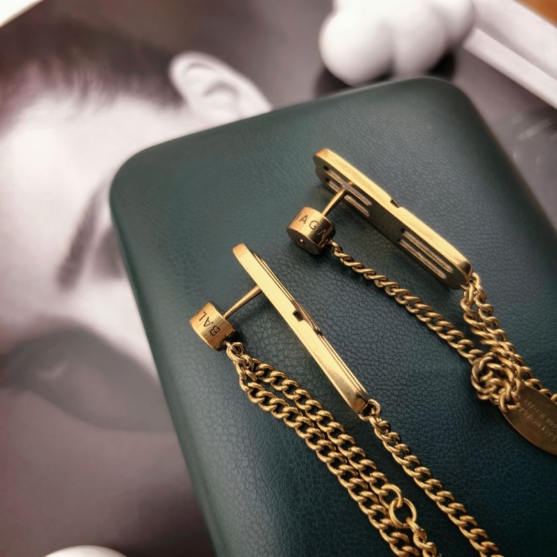 Ba1en*iaga earrings